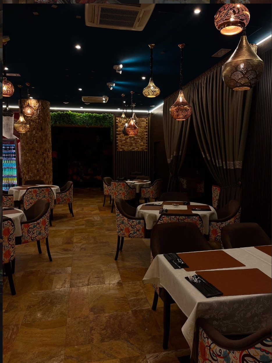 Dubai Restaurant ambient 3