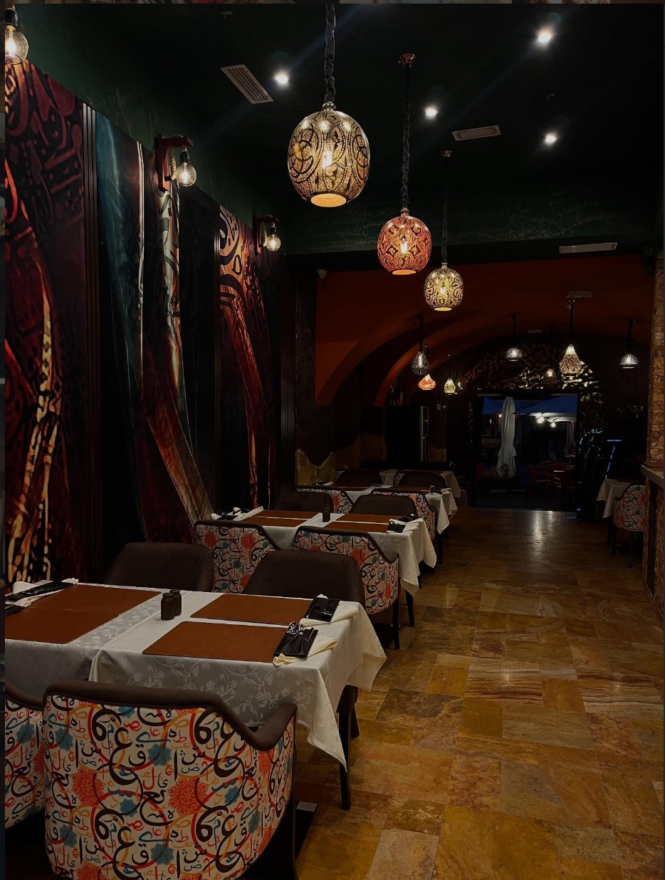 Dubai Restaurant ambient 5